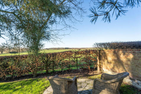 Maltings Farmhous...