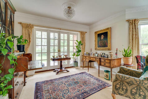 Rose House-12