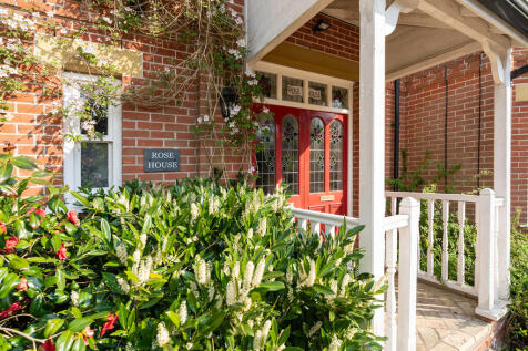 Rose House-15