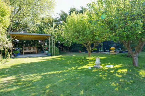 Church Farm 2-4
