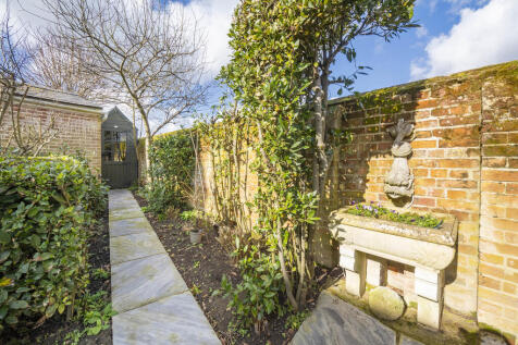 Property Image 24