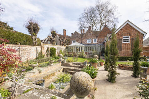 Property Image 36