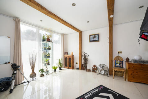 Property Image 46