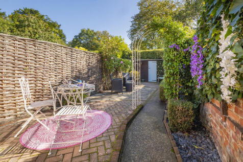 Property Image 11