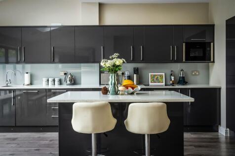 32-Ruskin-Drive-8.jpg