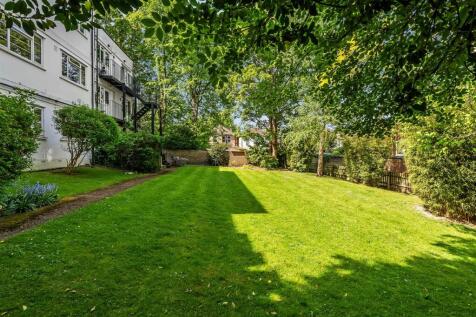 f2-Cromer-Mansions-13.jpg