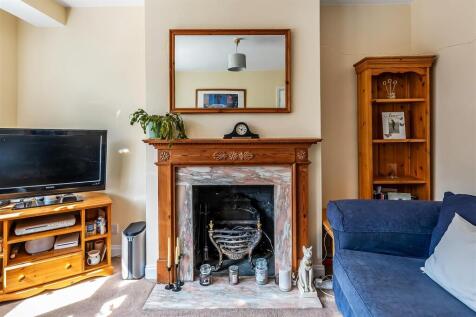 19-Kingsdown-Road-19.jpg