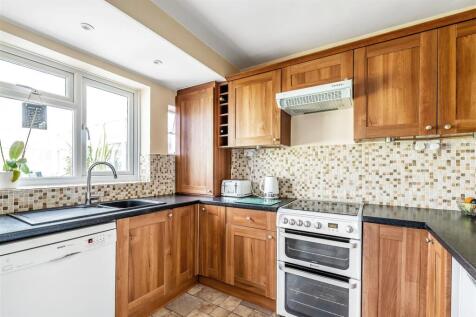 19-Kingsdown-Road-11.jpg