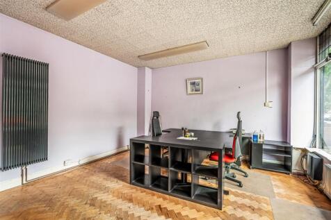 8a-Westmead-Corner-1.jpg