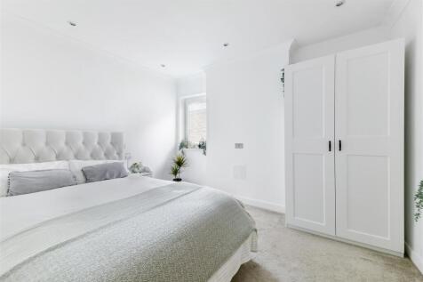 BENHILL ROAD, 17B-7.jpg