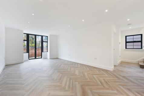 FIELD VIEW FLAT  (13).jpg