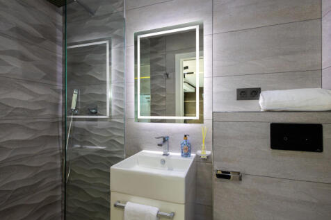Property Image 64