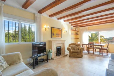 Property Image 4