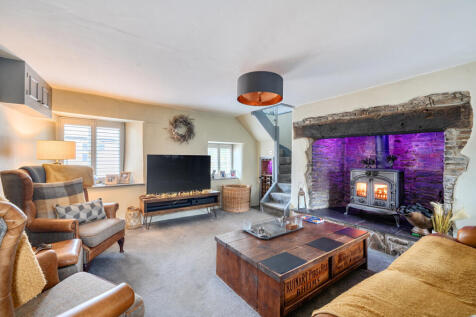 1369615-23-6908d7...