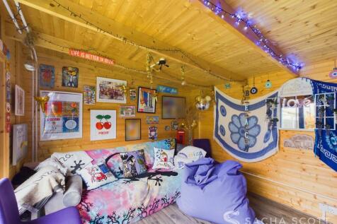 Log Cabin
