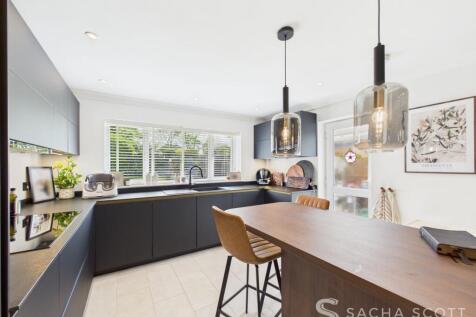 Kitchen / Breakfast Room