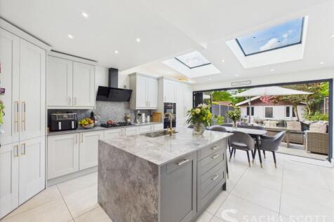 Kitchen / Breakfast / Diner