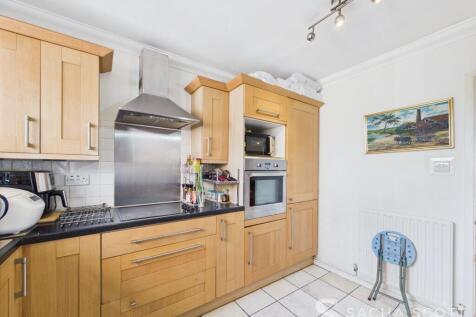 Kitchen / Breakfast Room
