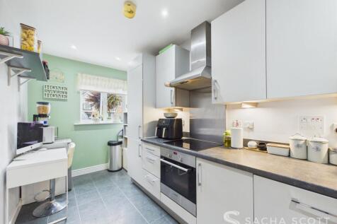 Kitchen / Breakfast Room