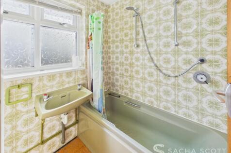 Downstairs Bathroom