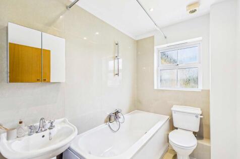 Bathroom - AI Generated ¿ Illustrative Only