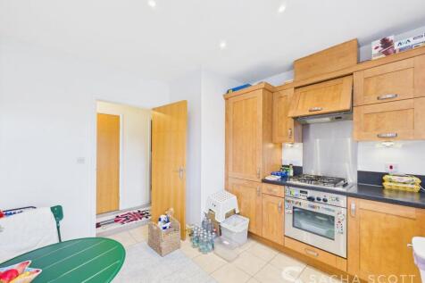 Kitchen / Breakfast Room