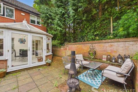 Patio Entertaining Area