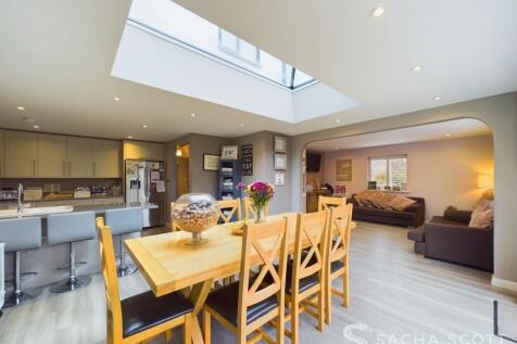 Kitchen / Breakfast / Diner