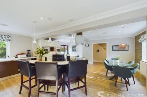 Kitchen / Diner