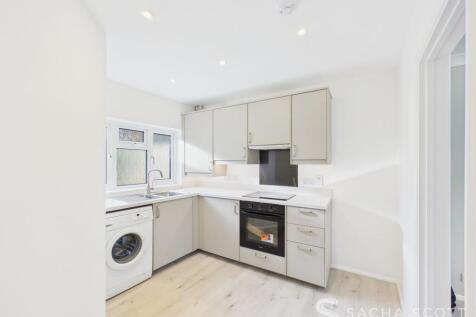 Kitchen / Breakfast Room