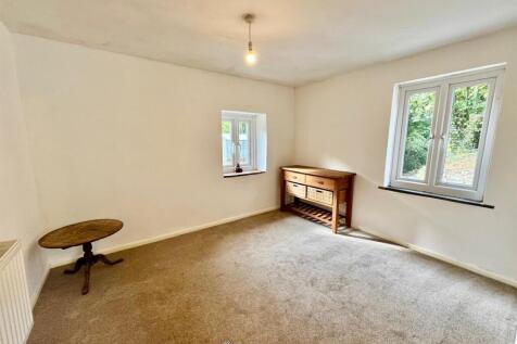 PHOTO-2025-10-09-13-41-36 (3).jpg