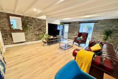 PHOTO-2025-10-12-17-55-50 (21).jpg