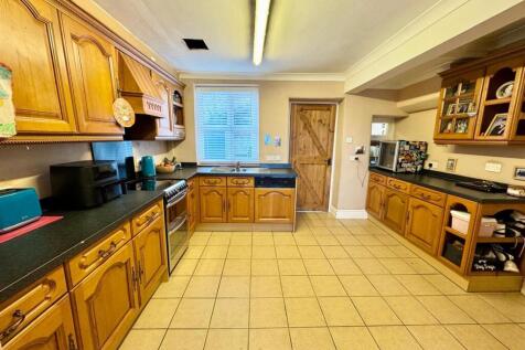 PHOTO-2025-10-24-12-29-44 (11).jpg