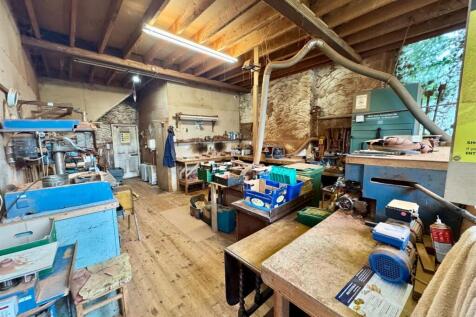 PHOTO-2025-10-20-17-47-12 (3).jpg