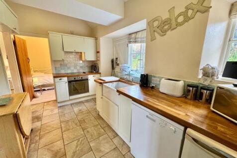 PHOTO-2025-10-21-17-13-16 (5).jpg