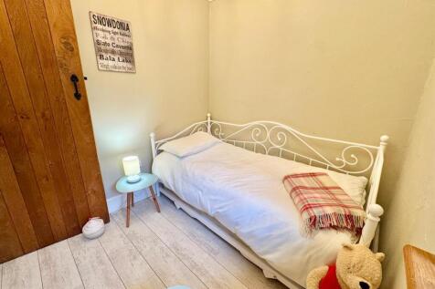 PHOTO-2025-10-21-17-13-16 (3).jpg