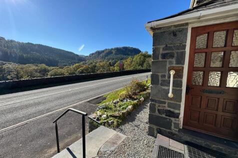 PHOTO-2025-10-16-14-22-12 (27).jpg