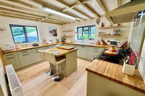 PHOTO-2025-07-09-21-13-16 (21).jpg