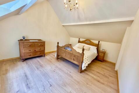 PHOTO-2025-07-09-21-13-16 (10).jpg