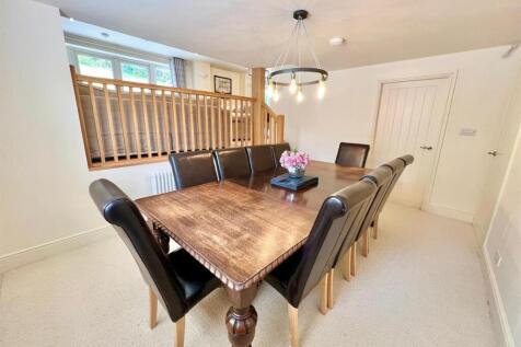 PHOTO-2024-05-06-19-27-07 (3).jpg