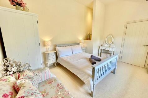 PHOTO-2024-05-06-19-27-07 (24).jpg