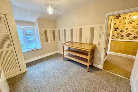 PHOTO-2025-11-27-10-28-07 (4).jpg