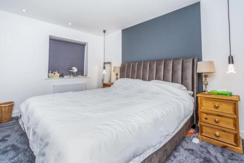 bedroom3