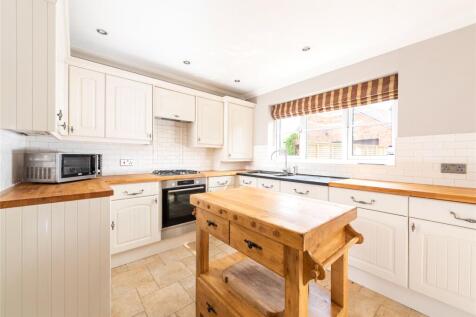 Kitchen/Breakfast Rm