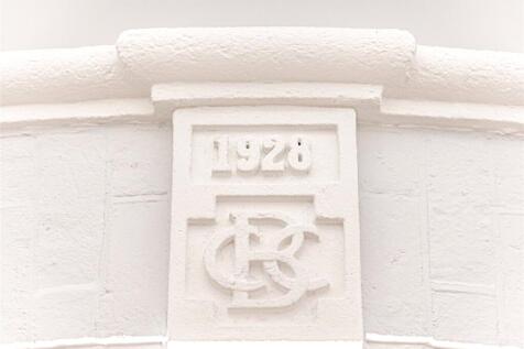 Crest