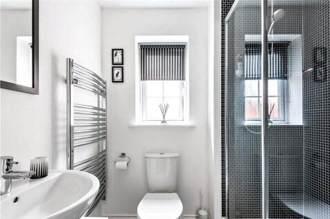 Shower En Suite