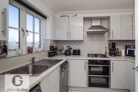 6AlecEastRoad-32