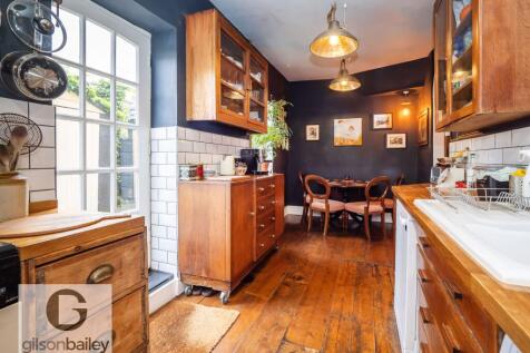 81RosaryRoad-70