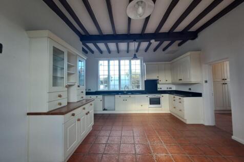 Kitchen (1)