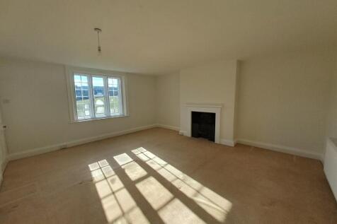 Bedroom 1 (2)